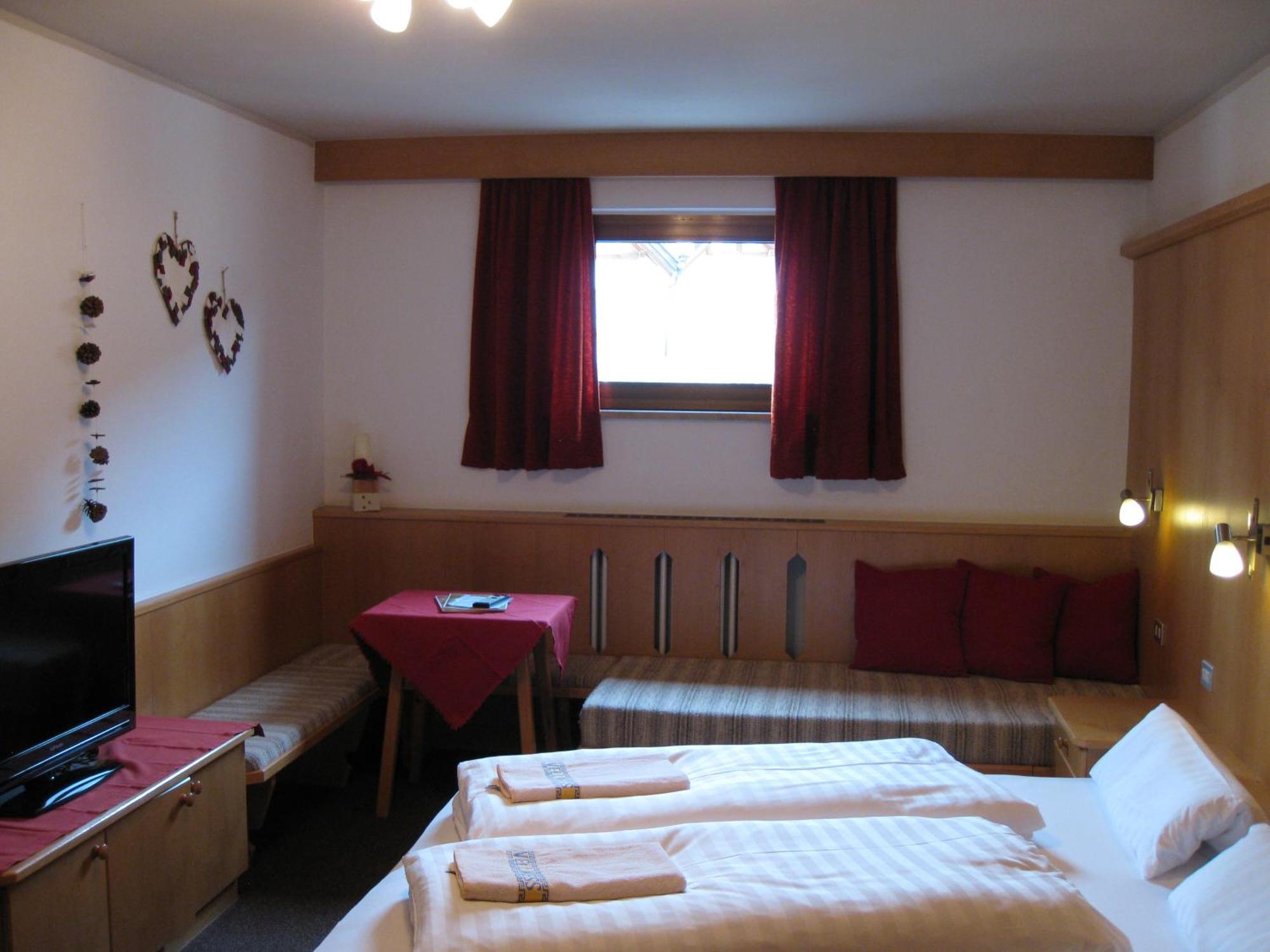 Garni Apparthotel St Valentin 산발렌티노알라무타 외부 사진